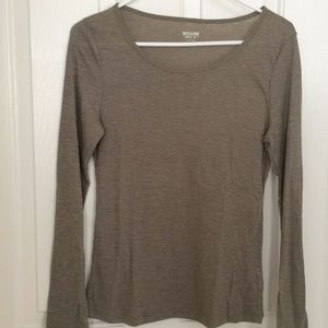 Long sleeve top